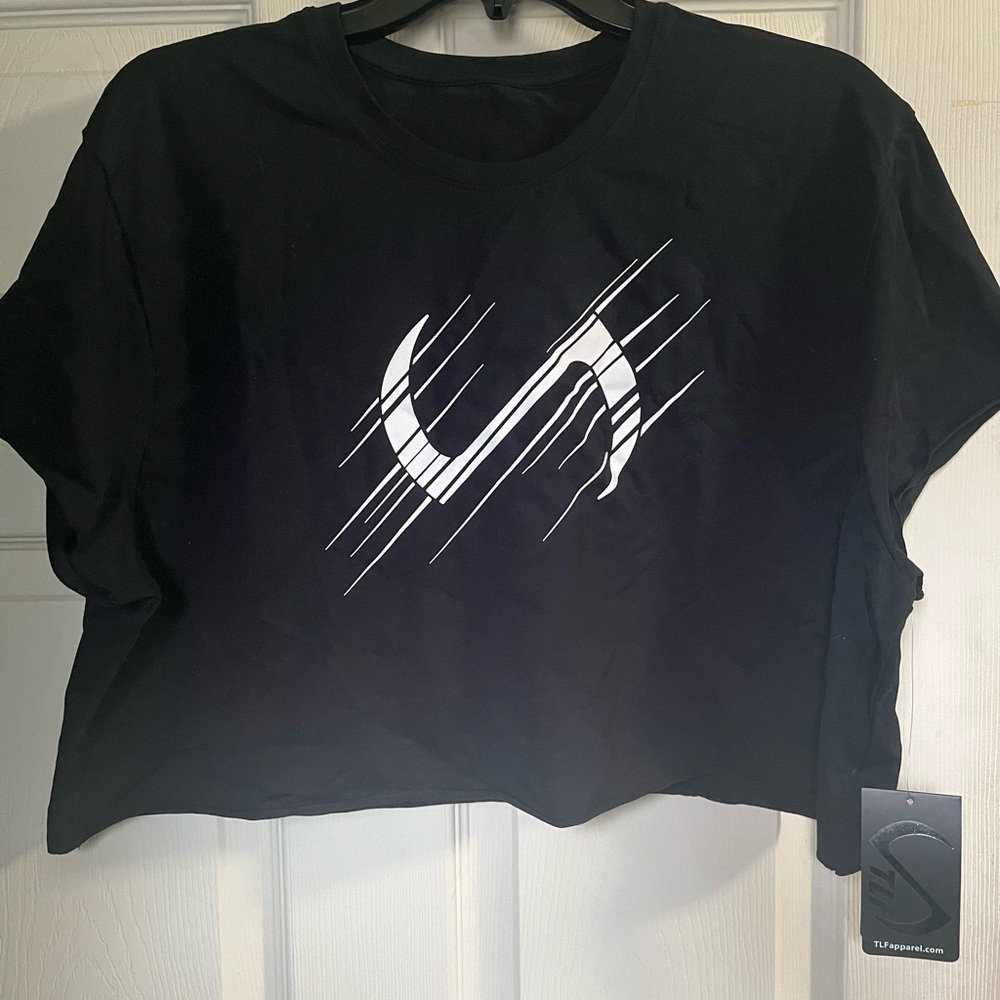 TLF crop tee
